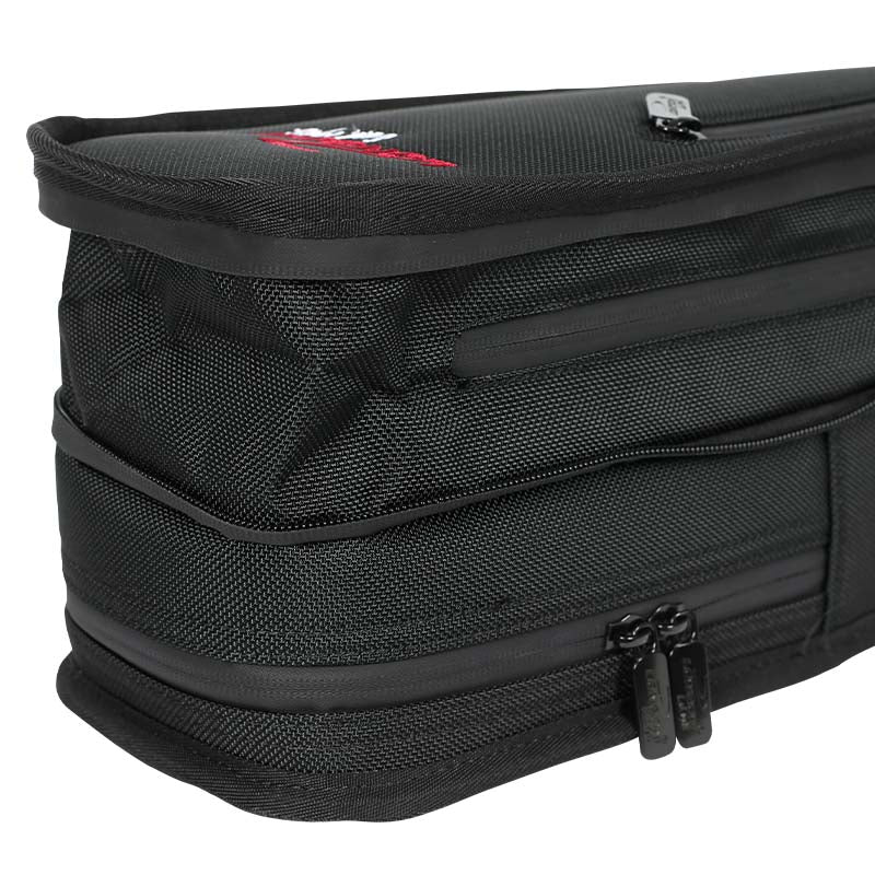The Tournament Cue Bag 3/5