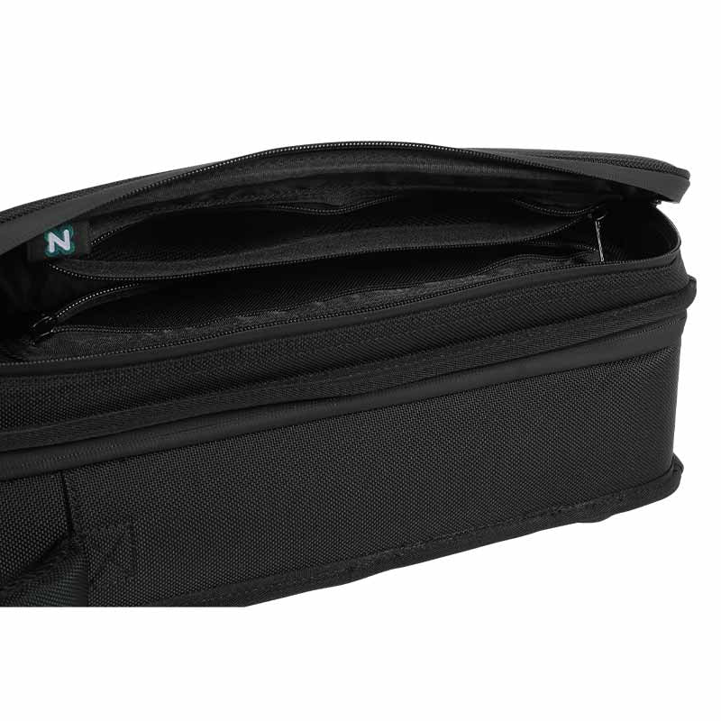 The Tournament Cue Bag 3/5